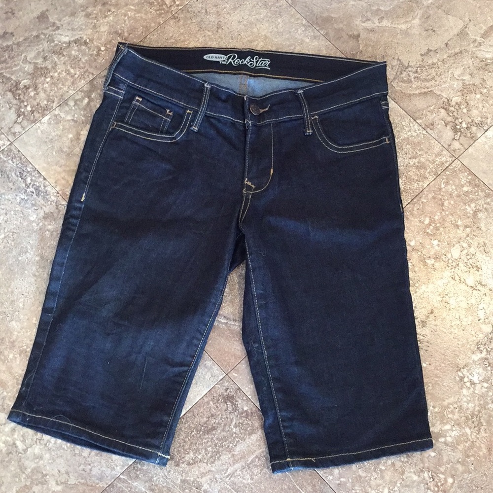 Old navy Bermuda shorts only worn twice